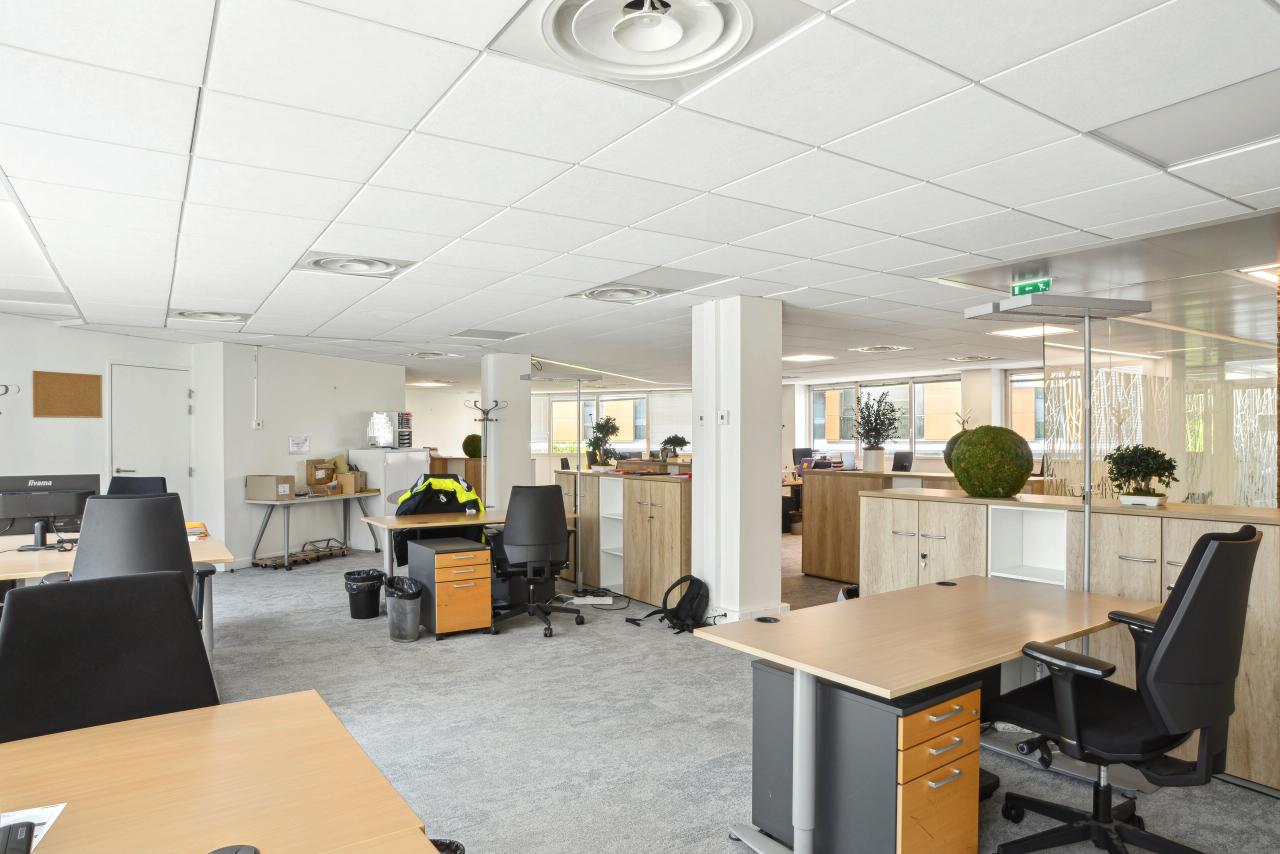 Bureau Issy-les-Moulineaux 3018m² Location bureau Issy-les-Moulineaux Hauts-de-Seine OLBUR2314447 3